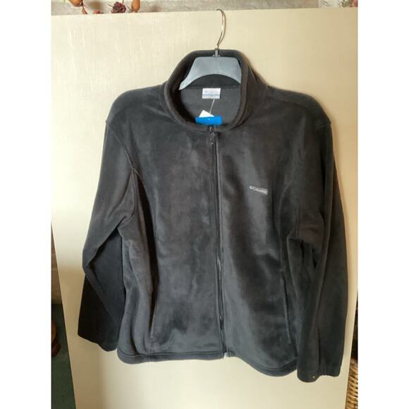 Columbia Jackets & Blazers - COLUMBIA, NWT Women's 3X Mount Cannon Fleece Full Zip Jacket. Black